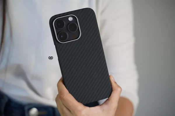 Magsafe Real Aramid Carbon Fiber Case for iPhone 14 Pro - Image 15