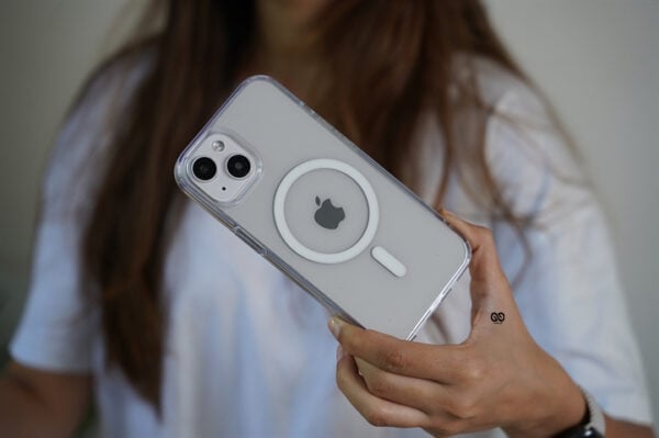 Magsafe Ultra Clear Transparent Glass Case for iPhone 14 Plus - Image 13
