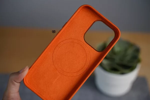 MagSafe Vegan Leather Case - Image 137