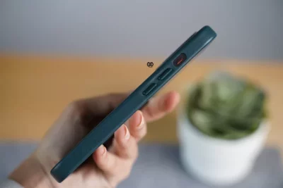 MagSafe Vegan Leather Case