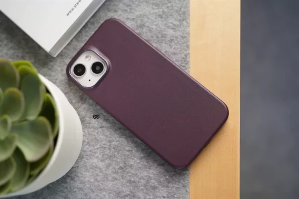 MagSafe Vegan Leather Case - Image 210