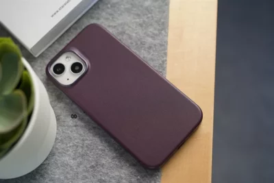 MagSafe Vegan Leather Case