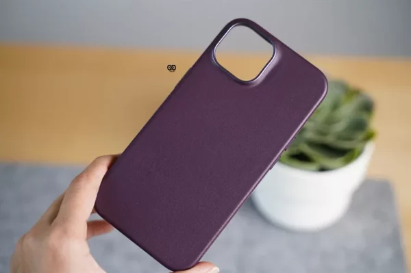 MagSafe Vegan Leather Case - Image 43