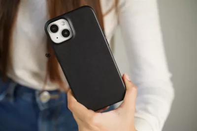 MagSafe Vegan Leather Case