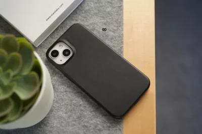 MagSafe Vegan Leather Case