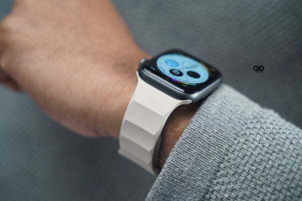 Beige FKM Casual Sports Band For Apple Watch 44MM 45MM 46MM Series 4 5 6 7 8 9 10 SE SE 2 Gen - Image 3