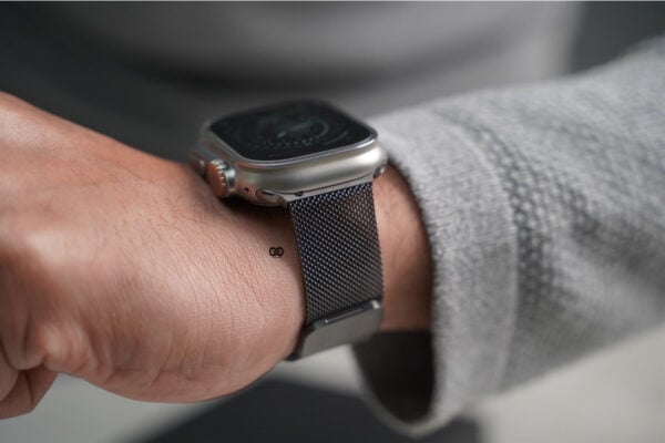 Milanese Magnetic Metal Loop For Apple Watch 49 MM Series Ultra/Ultra 2 - Image 77