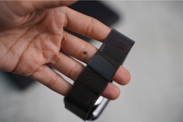 Milanese Magnetic Metal Loop For Apple Watch 49 MM Series Ultra/Ultra 2 - Image 70