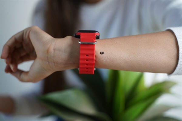 Red Silicone Ocean Band For Apple Watch 42MM 41MM 40MM Series 4 5 6 7 8 9 10 SE SE 2 Gen - Image 6