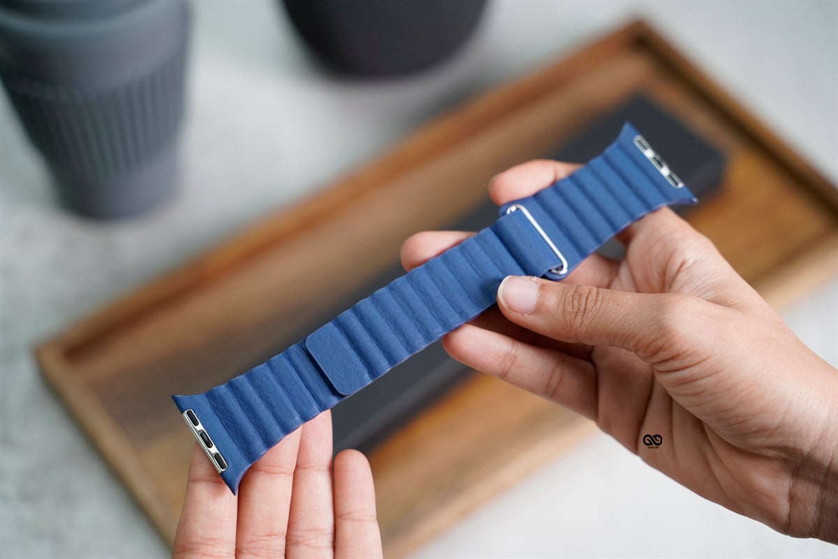 Magnetic Leather Loop For Apple Watch 49 MM Series Ultra/Ultra 2 249 Magnetic Leather Loop For Apple Watch 49 MM Series Ultra/Ultra 2