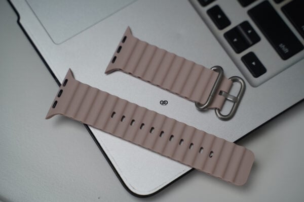 Silicone Ocean Band For Apple Watch 49 MM Series Ultra/Ultra 2 - Image 6