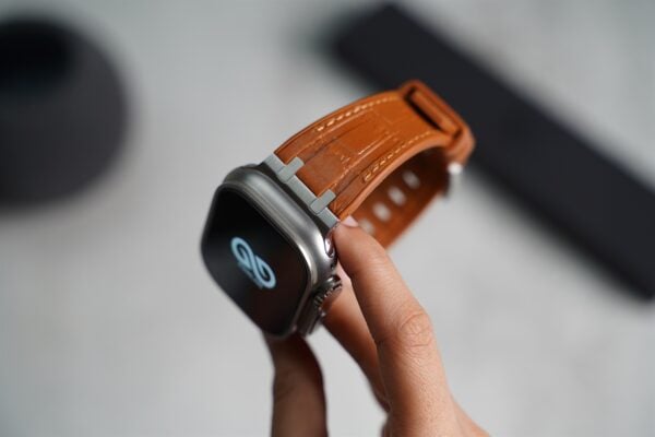 Cinnamon brown Silicone Faux Leather Strap For Apple Watch 49 MM Series Ultra/Ultra 2 - Image 3