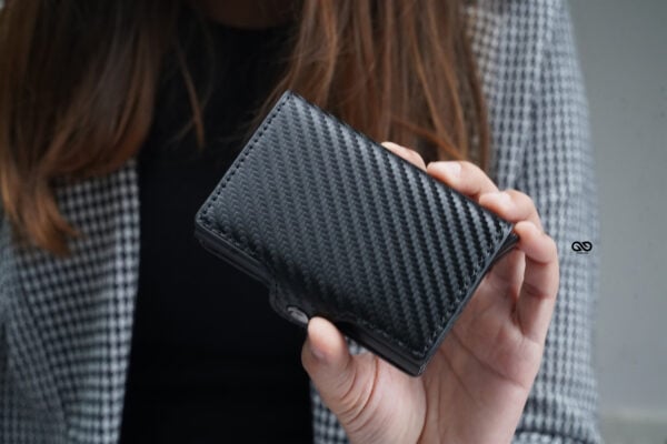Carbon Fiber Leather Card and Cash Holder - Image 24