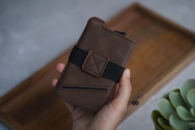 Slim Pop Up Card And Cash Strap