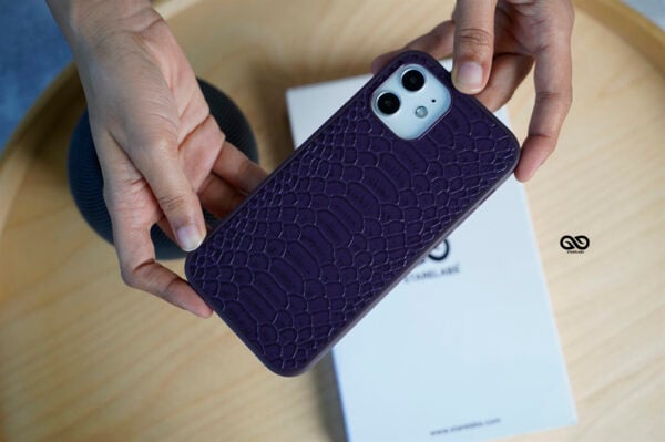 Designer Croc Textured Faux Leather Case - Image 56