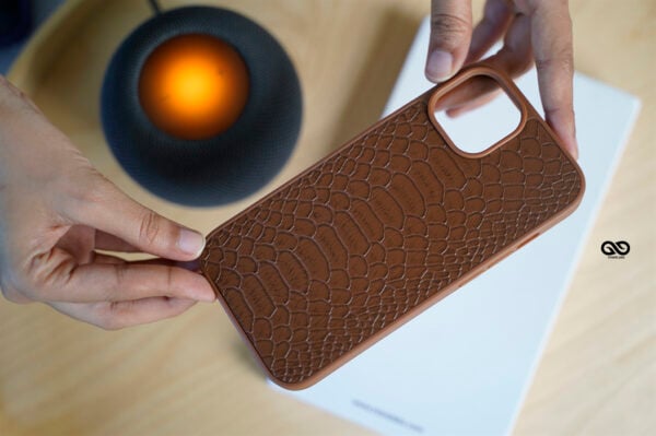 Designer Croc Textured Faux Leather Case - Image 43
