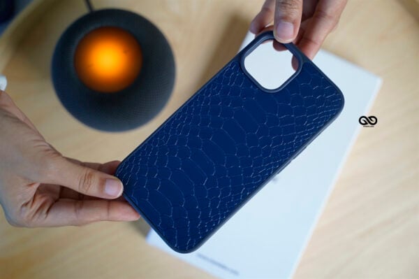 Designer Croc Textured Faux Leather Case - Image 111