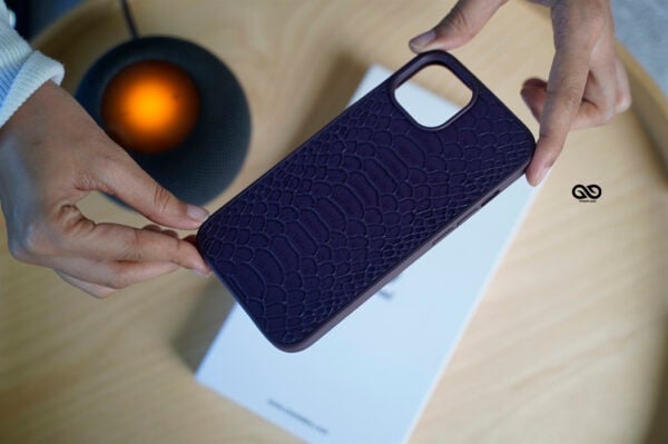 Designer Croc Textured Faux Leather Case - Image 114