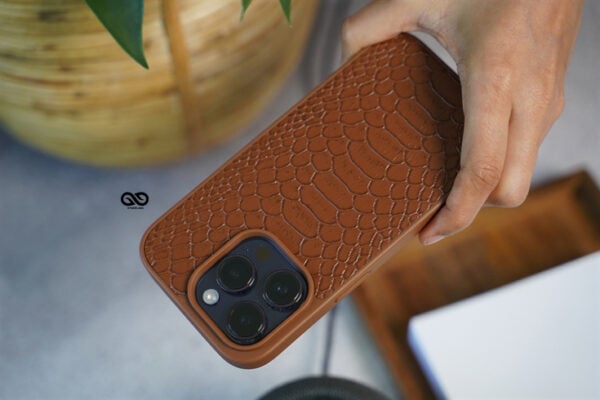 Designer Croc Textured Faux Leather Case - Image 33