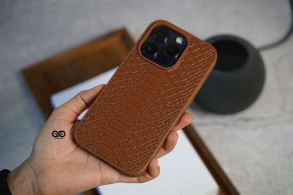 Designer Croc Textured Faux Leather Case - Image 8