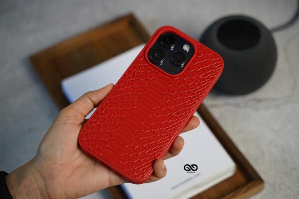 Designer Croc Textured Faux Leather Case - Image 16