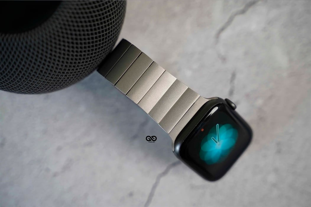 Titanium Matte Finish Detachable Link Strap With Magnetic Closure For Apple Watch 44MM 45MM 46MM Series 4 5 6 7 8 9 10 11 (SE 2 3 Gen) 12 Titanium Matte Finish Detachable Link Strap With Magnetic Closure For Apple Watch 44MM 45MM 46MM Series 4 5 6 7 8 9 10 11 (SE 2 3 Gen) - Image 12
