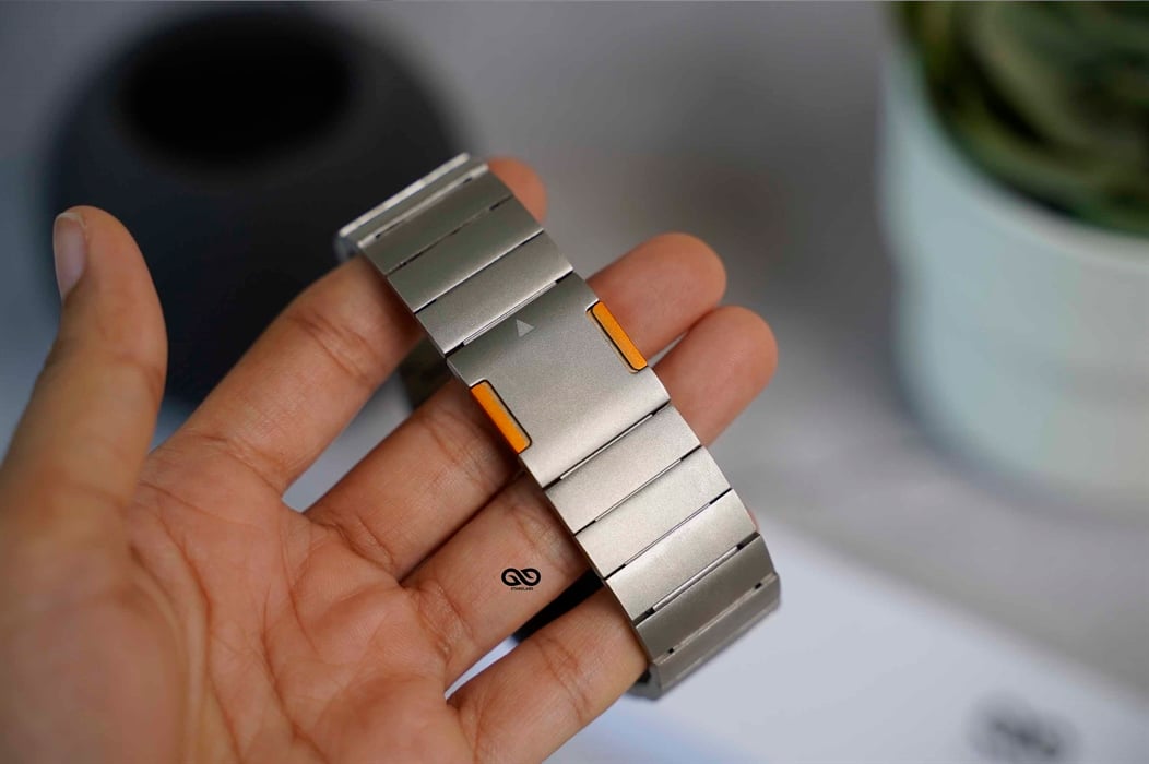 Titanium Matte Finish Detachable Link Strap With Magnetic Closure For Apple Watch 44MM 45MM 46MM Series 4 5 6 7 8 9 10 11 (SE 2 3 Gen) 8 Titanium Matte Finish Detachable Link Strap With Magnetic Closure For Apple Watch 44MM 45MM 46MM Series 4 5 6 7 8 9 10 11 (SE 2 3 Gen) - Image 8