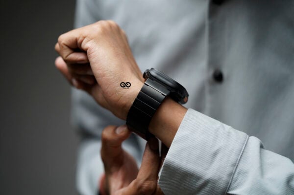 Titanium Matte Finish Detachable Link Strap With Magnetic Closure For Apple Watch 49 MM Series Ultra/Ultra 2 - Image 4