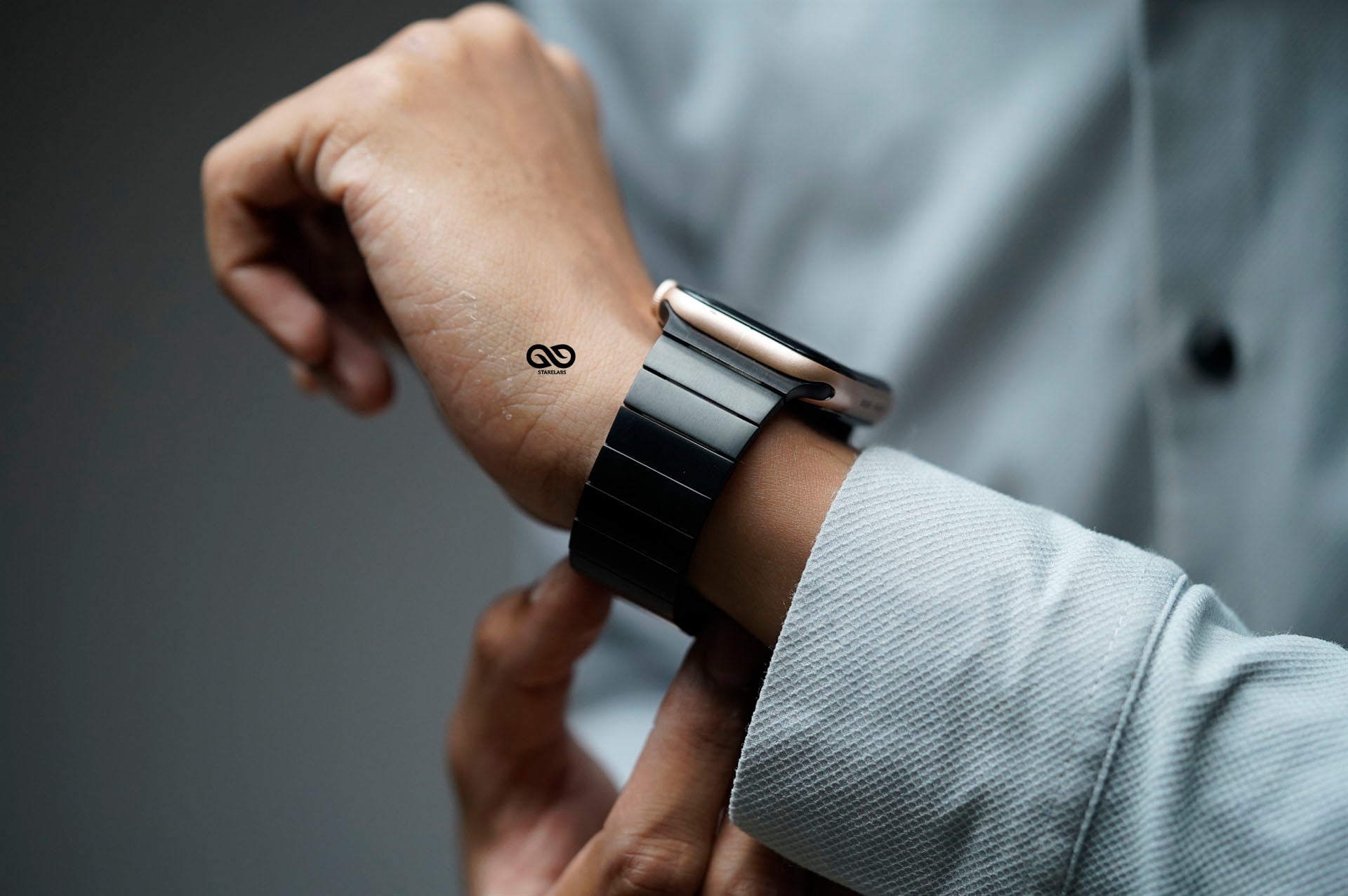 Titanium Matte Finish Detachable Link Strap With Magnetic Closure For Apple Watch 44MM 45MM 46MM Series 4 5 6 7 8 9 10 11 (SE 2 3 Gen) 1 Titanium Matte Finish Detachable Link Strap With Magnetic Closure For Apple Watch 44MM 45MM 46MM Series 4 5 6 7 8 9 10 11 (SE 2 3 Gen)