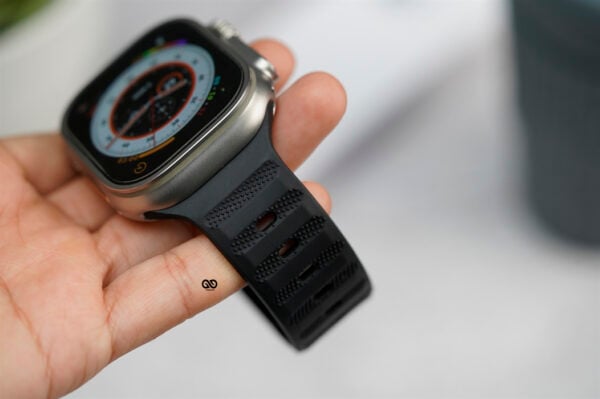 Sable Black FKM Active Rubber Strap For Apple Watch 49 MM Series Ultra/Ultra 2 - Image 18