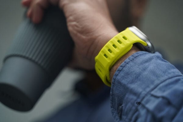 Volta Neon Fluorescent Waterproof Silicone Sports Band for Apple Watch 49 MM Series Ultra/Ultra 2