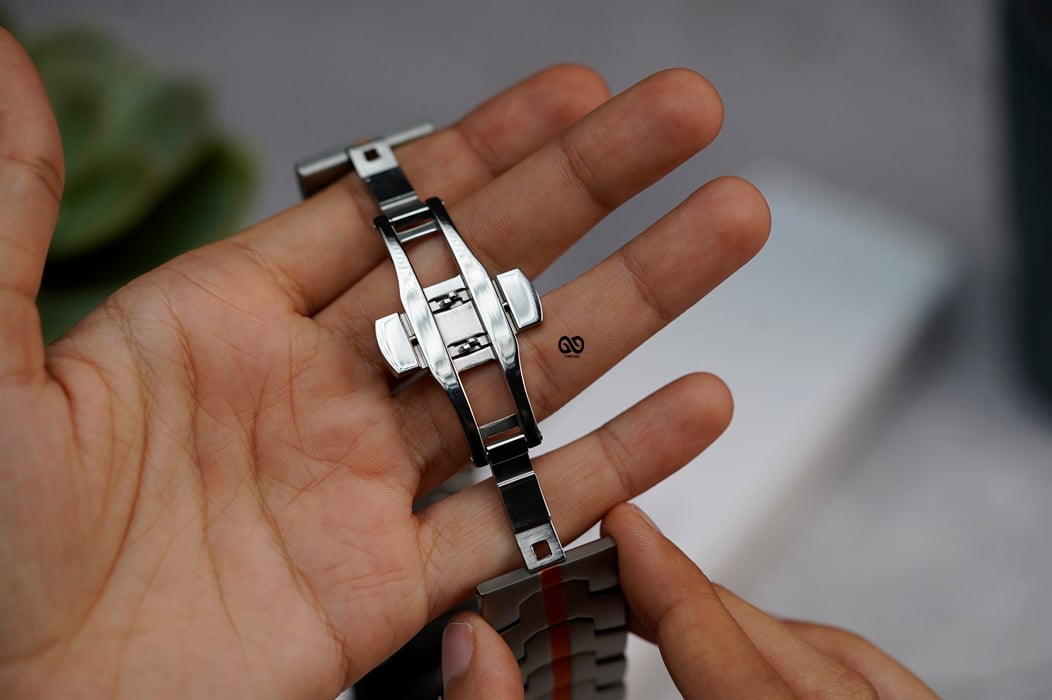 Titanium/Orange Link Chain Strap For Apple Watch 49 MM Series Ultra/Ultra 2 57 Titanium/Orange Link Chain Strap For Apple Watch 49 MM Series Ultra/Ultra 2