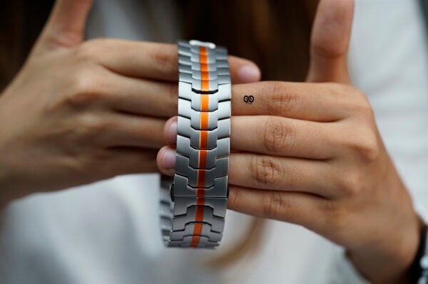 Titanium/Orange Link Chain Strap For Apple Watch 49 MM Series Ultra/Ultra 2 - Image 23