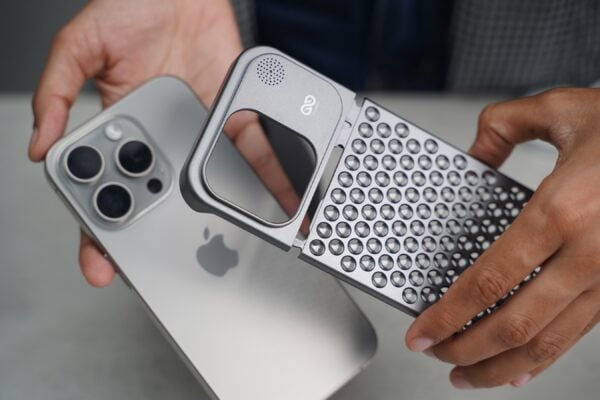 Aero Mesh Metallic Case - Image 48