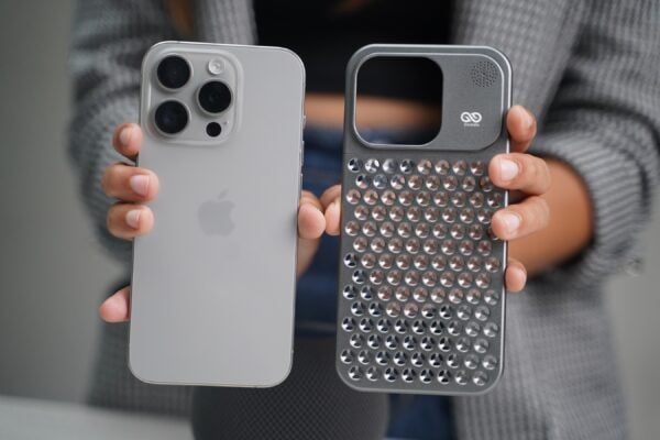 Aero Mesh Metallic Case - Image 44