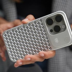 Aero Mesh Metallic Case