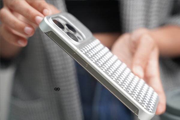 Aero Mesh Metallic Case - Image 63
