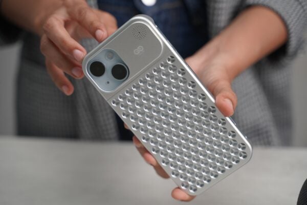 Aero Mesh Metallic Case - Image 23