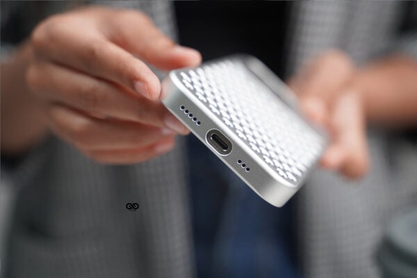 Aero Mesh Metallic Case - Image 61