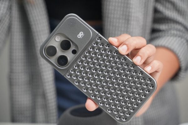 Aero Mesh Metallic Case
