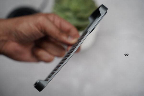 Aero Mesh Metallic Case - Image 71