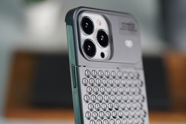 Aero Mesh Metallic Case - Image 86
