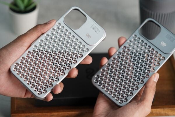 Aero Mesh Metallic Case - Image 51