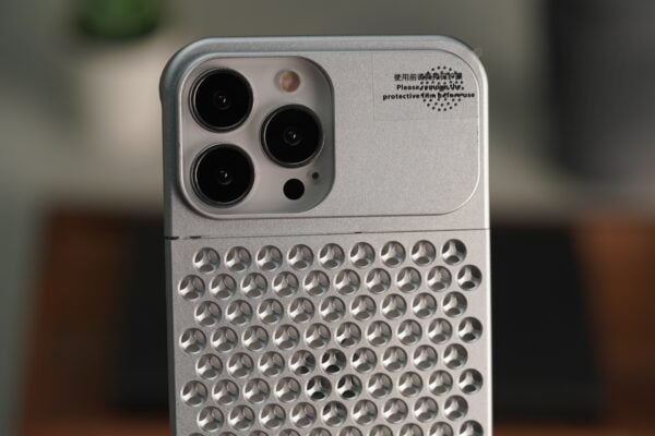 Aero Mesh Metallic Case - Image 80