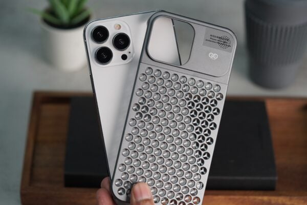 Aero Mesh Metallic Case - Image 81