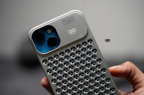 Aero Mesh Metallic Case - Image 54