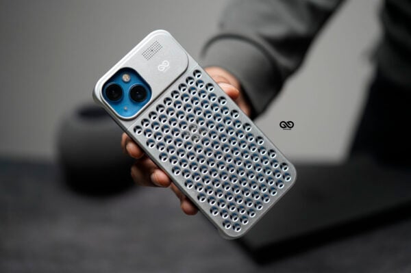 Aero Mesh Metallic Case - Image 10
