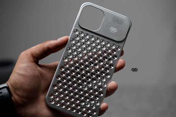 Aero Mesh Metallic Case - Image 94