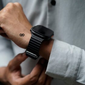 Black Magnetic Leather Loop For Apple Watch 49 MM Series Ultra/Ultra 2