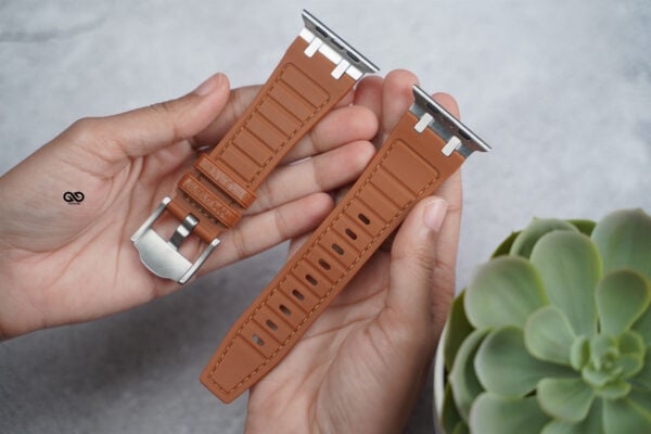 Cinnamon brown Silicone Faux Leather Strap For Apple Watch 49 MM Series Ultra/Ultra 2 - Image 6